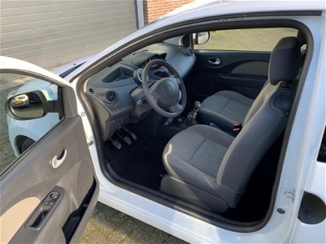 Renault Twingo - 1.2-16V Collection /1E.EIG/ORG.NL AUTO/AIRCO/AUX/EL.RAM/CV/ - 1