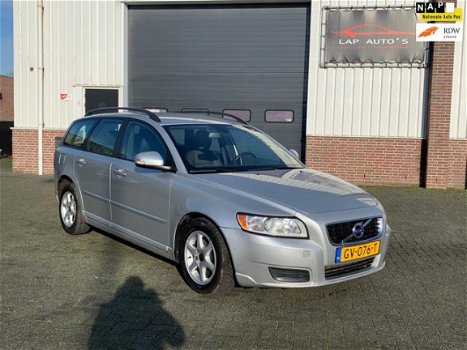 Volvo V50 - 1.6D S/S Momentum /DEALER ONDERHOUDEN/NAVI/STOELVERW./ - 1