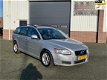 Volvo V50 - 1.6D S/S Momentum /DEALER ONDERHOUDEN/NAVI/STOELVERW./ - 1 - Thumbnail