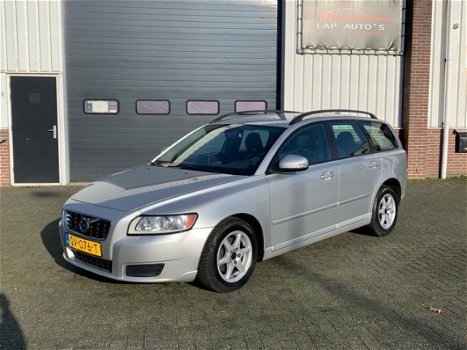 Volvo V50 - 1.6D S/S Momentum /DEALER ONDERHOUDEN/NAVI/STOELVERW./ - 1