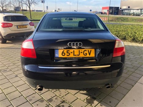 Audi A4 - 1.8 Turbo Exclusive - 1