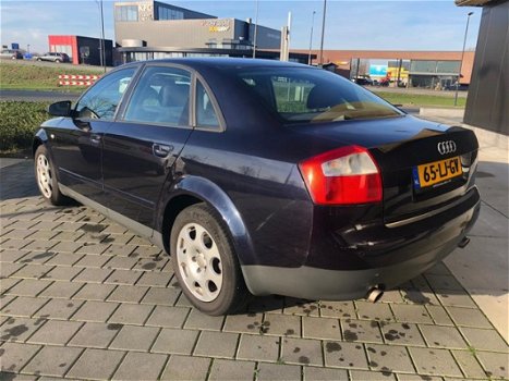 Audi A4 - 1.8 Turbo Exclusive - 1