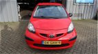 Toyota Aygo - 1.0-12V 3DE EIGENAAR/AIRCO/APK 07-2020/NAP - 1 - Thumbnail