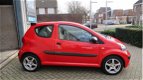 Toyota Aygo - 1.0-12V 3DE EIGENAAR/AIRCO/APK 07-2020/NAP - 1 - Thumbnail