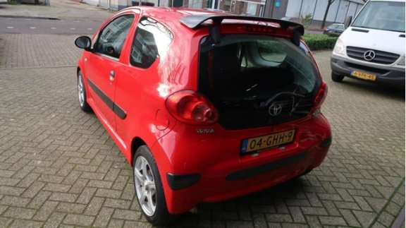 Toyota Aygo - 1.0-12V 3DE EIGENAAR/AIRCO/APK 07-2020/NAP - 1