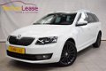 Skoda Octavia Combi - 1.6TDI BUSINESSLINE ELEGANCE DSG APPLE - 1 - Thumbnail