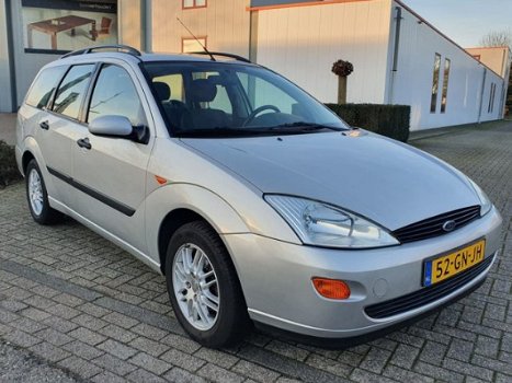 Ford Focus Wagon - 1.6I 16V AMBIENTE Nieuwe APK - 1