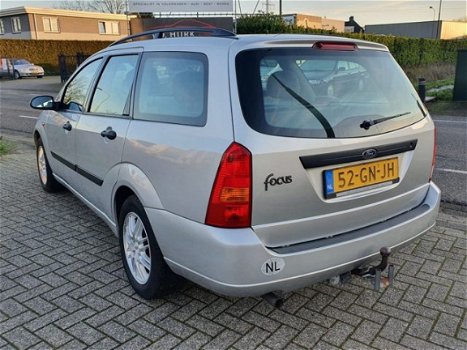 Ford Focus Wagon - 1.6I 16V AMBIENTE Nieuwe APK - 1