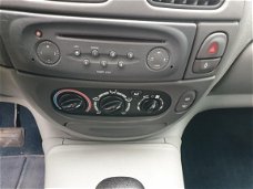 Renault Scénic - RXI 2.0 16V Automaat