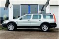 Volvo XC70 - 2.5 T Geartronic Comfort Line Cross Country AUT Schuif-/kanteldak Keurige auto - 1 - Thumbnail