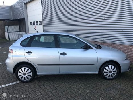 Seat Ibiza - 1.4-16V Reference TREKHAAK AIRCO NIEUWSTAAT - 1