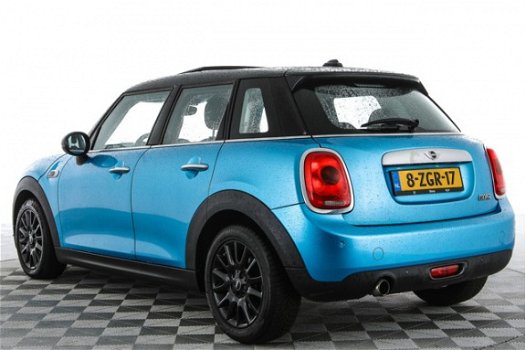 Mini Mini Cooper - 1.5 5-drs PANORAMADAK | AIRCO-ECC | NAVI -A.S. ZONDAG OPEN - 1