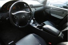 Mercedes-Benz C-klasse - 270 CDI Avantgarde NAP/LEER/NAVI/DAK