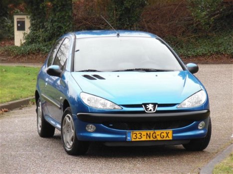 Peugeot 206 - X-Line 1.4 - 1