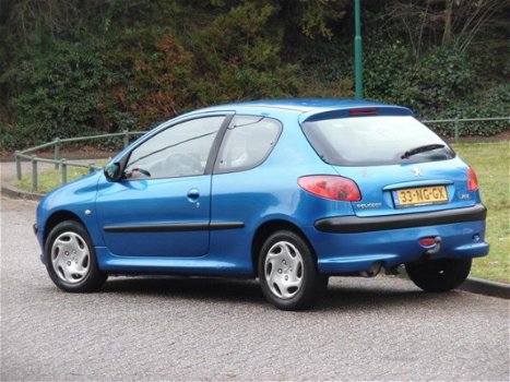 Peugeot 206 - X-Line 1.4 - 1