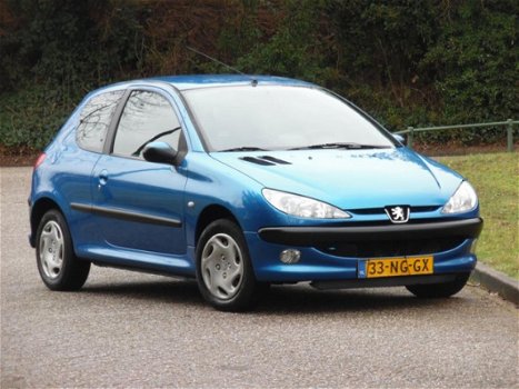 Peugeot 206 - X-Line 1.4 - 1