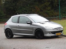 Peugeot 206 - XT 1.4