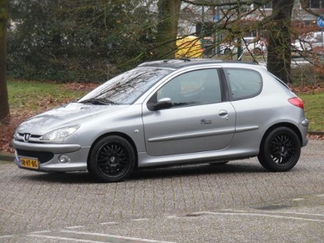 Peugeot 206 - XT 1.4 - 1