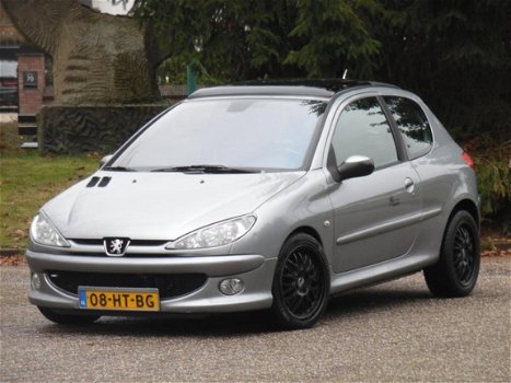 Peugeot 206 - XT 1.4 - 1