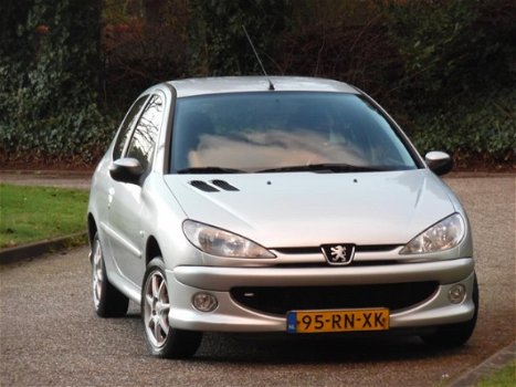 Peugeot 206 - Air-line 1.4 - 1