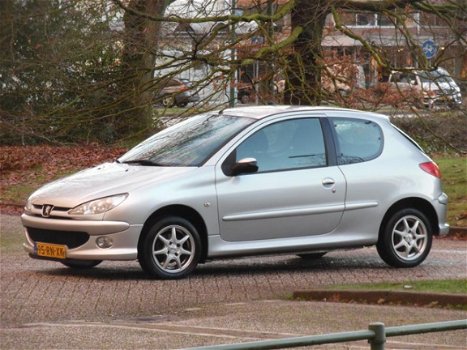 Peugeot 206 - Air-line 1.4 - 1