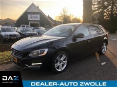 Volvo V60 - 2.4 D6 AWD Plug-In Hybrid R-Design Aut/Ecc/Leer/Navi/Pdc/Lm/Ex btw