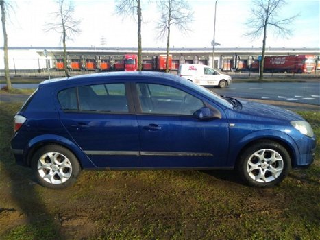 Opel Astra - 1.6 Sport BENZINE 5 DRS ZO INGERUILD DUS ZO WEG PRIJS ALTIJD VOLOP KOOPJES - 1