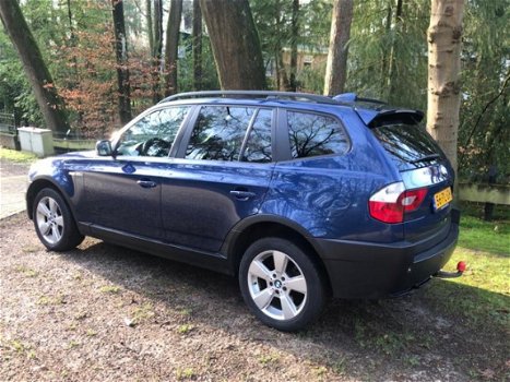 BMW X3 - 2.0d 4x4 NAVi Leer Panorama YOUNGTIMER - 1