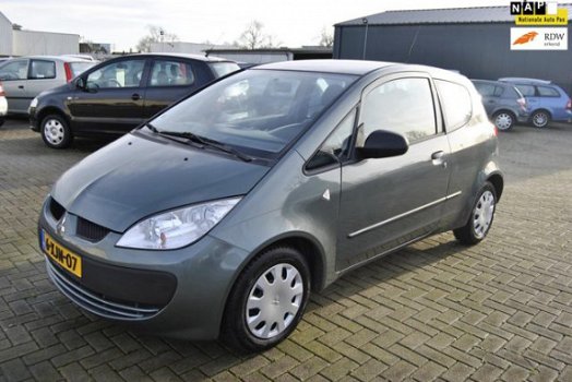 Mitsubishi Colt - 1.1 CZ3 3 Deurs Stuurbekrachtiging *AIRCO* Nieuwe APK - 1