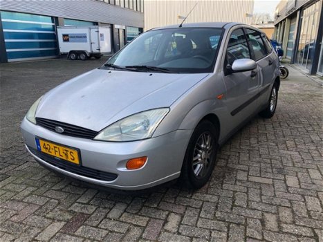 Ford Focus - 1.6-16V Ambiente Airco, APK, NAP Logisch✅ - 1