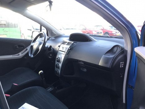 Toyota Yaris - 1.3 VVTi Sol Bj 2007 KM 133000 NAP Nieuw APK Met Airco Nette Wagen - 1