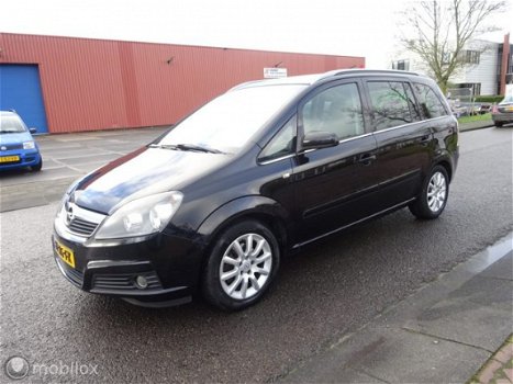 Opel Zafira - 1.8 Cosmo NAVIGATIE - 1