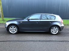 BMW 1-serie - 120d High Executive Automaat, Xenon, Pano, Leder, Stoel verwarming, Cruise Control, Ai