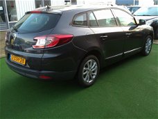 Renault Mégane Estate - 1.5 dCi Bose NAVI keyless entry+Go