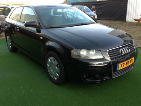 Audi A3 - 2.0 FSI Attraction AIRCO - 1