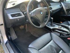 BMW 5-serie - 523i High Executive