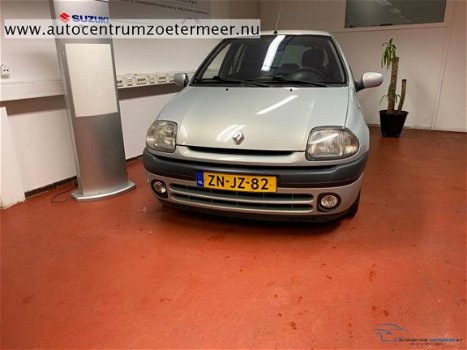 Renault Clio - RT 1.6 - 1