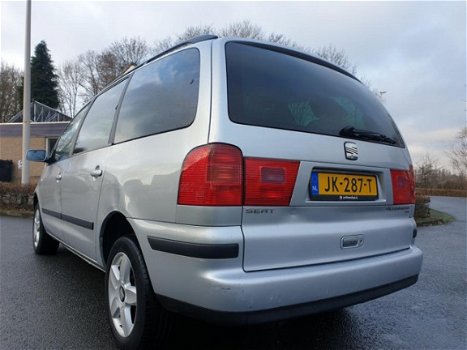 Seat Alhambra - 1.9 TDi 130pk Sportrider 7 POERS Airco - 1