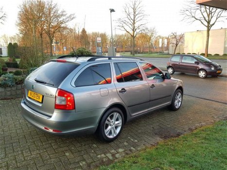 Skoda Octavia Combi - 1.4 TSI, AIRCO, AFN TREKHAAK, PARKEERSE - 1