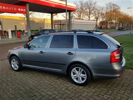 Skoda Octavia Combi - 1.4 TSI, AIRCO, AFN TREKHAAK, PARKEERSE - 1