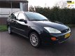 Ford Focus Wagon - 1.6-16V Trend Inruil-koopje Nwe APK 5Deurs Trekhaak - 1 - Thumbnail