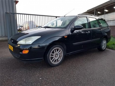 Ford Focus Wagon - 1.6-16V Trend Inruil-koopje Nwe APK 5Deurs Trekhaak - 1