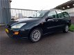 Ford Focus Wagon - 1.6-16V Trend Inruil-koopje Nwe APK 5Deurs Trekhaak - 1 - Thumbnail