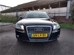 Audi A8 - 4.2 quattro Exclusive Dealer onderhouden Youngtimer Nette staat APK tot 07-2020 - 1 - Thumbnail