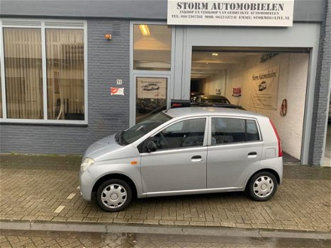 Daihatsu Cuore - 1.0-12V Nagano AUTOMAAT met onderhoudsboekjes, Airco, Cruise controle en een nieuwe - 1