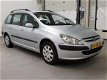 Peugeot 307 Break - 2.0-16V XS nap, airco, cruise, trekhaak, 2xsleutels - 1 - Thumbnail