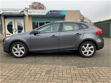 Volvo V40 - CrossCountry 1.6 SUMMUM ADAPTIVE CRUISE STANDKACHEL NAVI