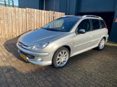 Peugeot 206 SW - 1.6-16V Quiksilver