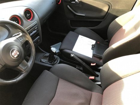 Seat Ibiza - 1.4-16V Trendstyle 6/12 M Garantie - 1