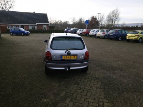 Opel Corsa - 